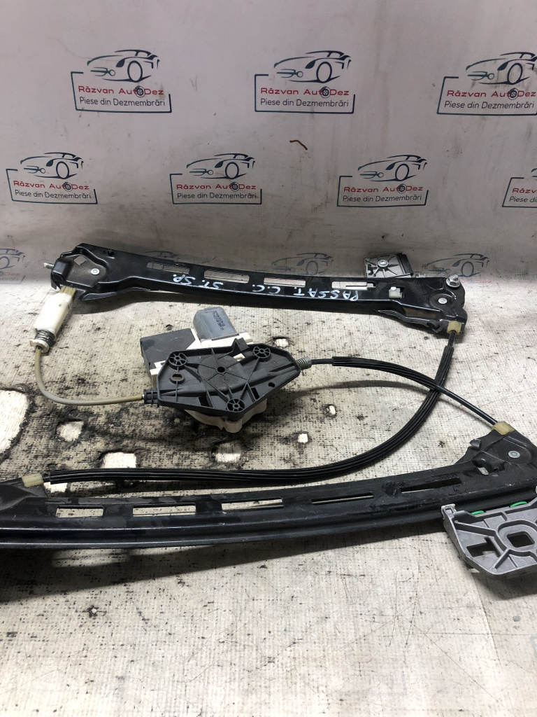 Macara geam stânga spate Volkswagen Passat CC 2010, 3C895702C