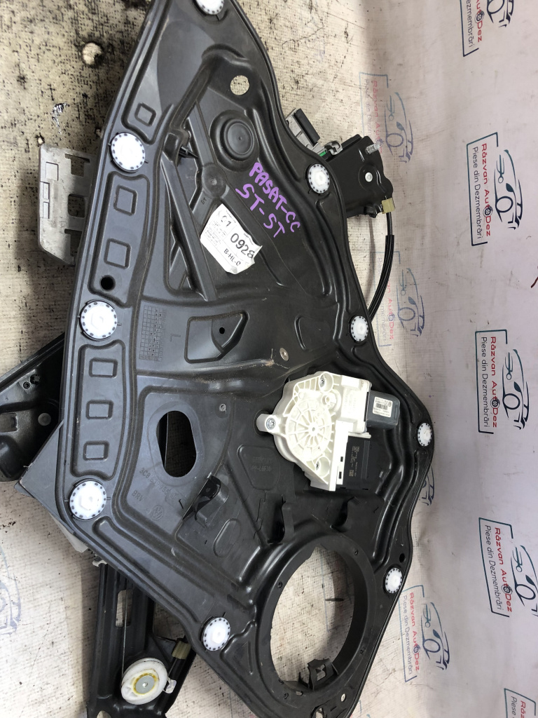 Macara geam stânga spate Volkswagen Passat CC 2013, 3C0959795B