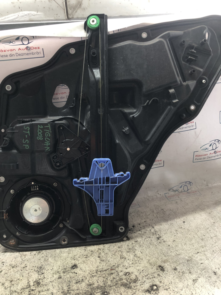 Macara geam stânga spate Volkswagen Tiguan 2008, 5N0839729F