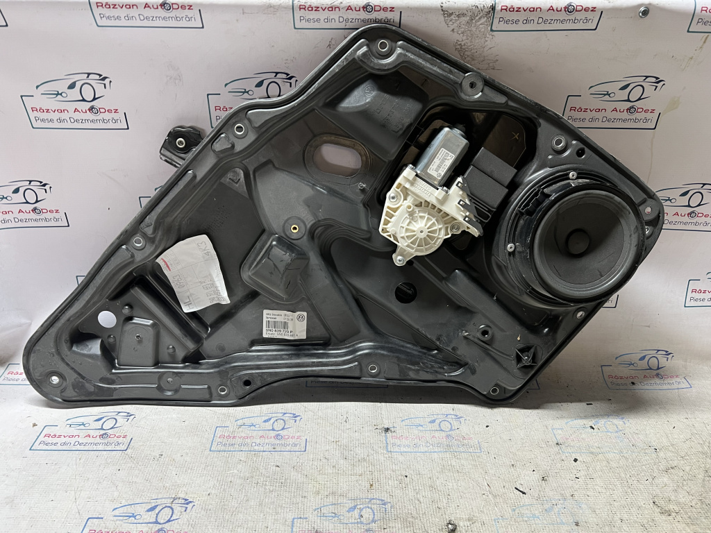 Macara geam stânga spate Volkswagen Tiguan 2012, 5N0839729P