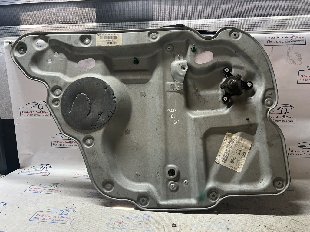 Macara geam stânga spate Volkswagen Touran 2005, 1T0839461L