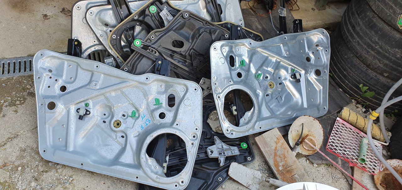 Macara geam stanga dreapta fata Vw Tiguan 2009 2010 2011 2012 2013
