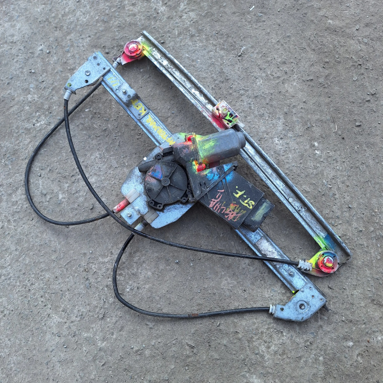 Macara Geam Stanga,Electrica,fata Renault LAGUNA 2 2001 - 2007
