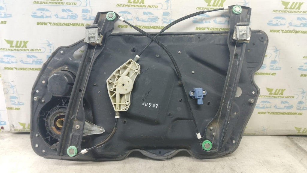 Macara geam stanga fata 3c1837755f Volkswagen VW Passat B6 [2005 - 2010]