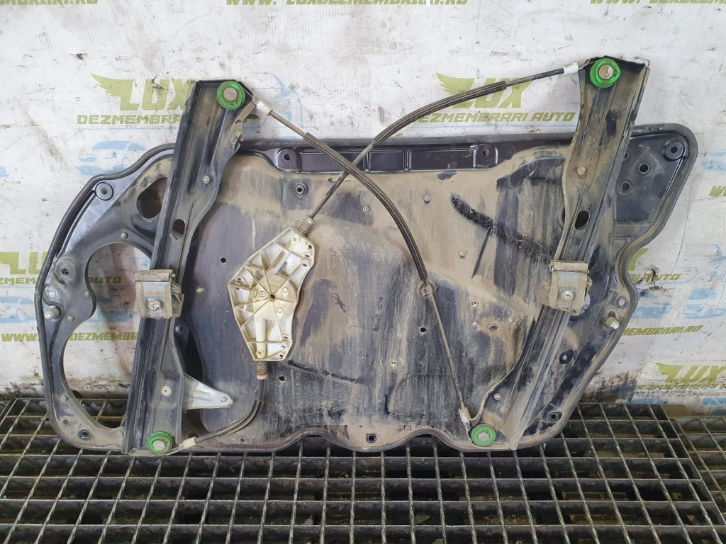 Macara geam stanga fata 3c1837755k Volkswagen VW Passat B6 [2005 - 2010] 2.0 tdi cbdc