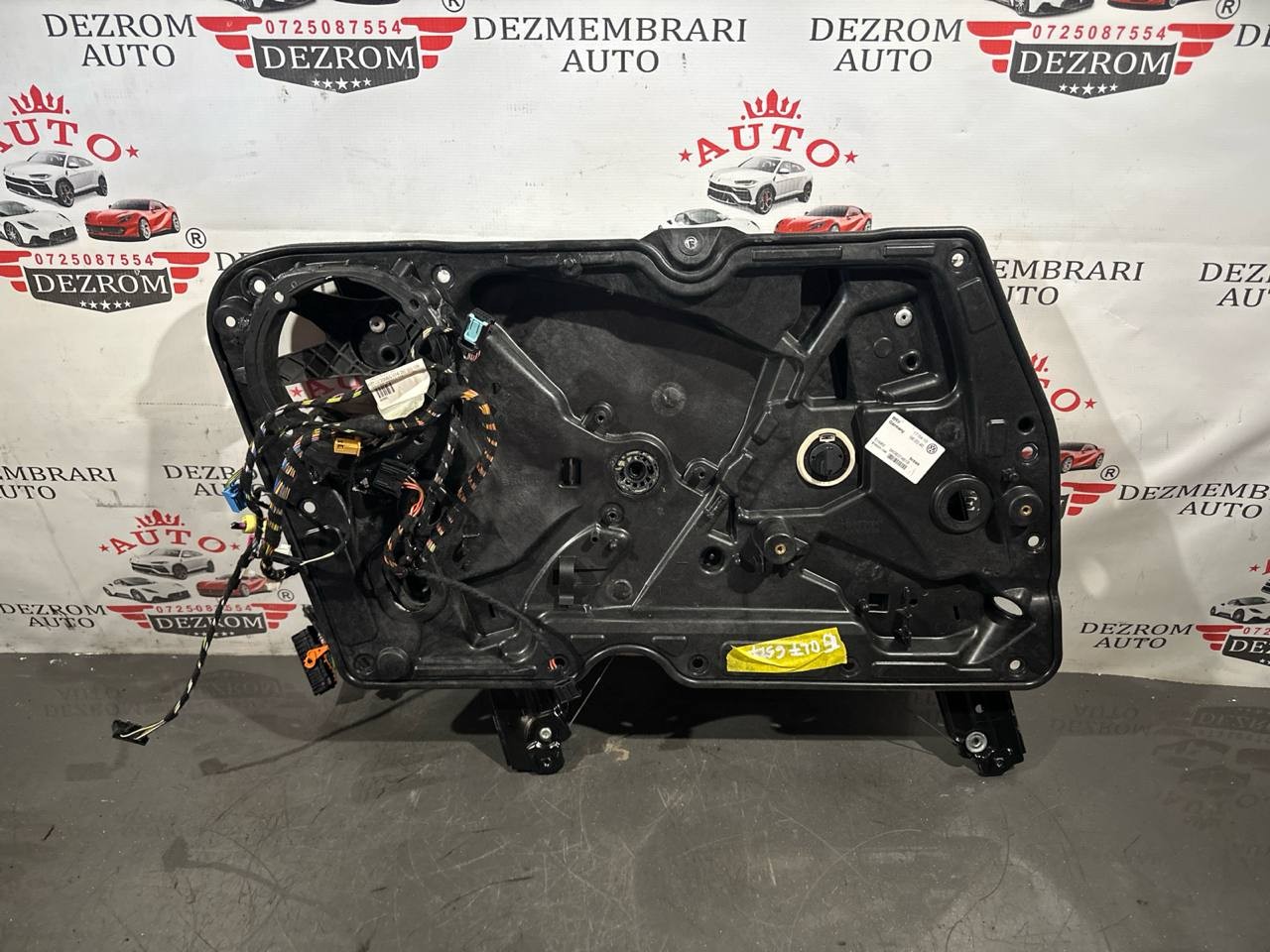Macara geam stanga fata 5K0837461B VW Golf VI Hatchback (5K1) 2.0 GTi 200 cai