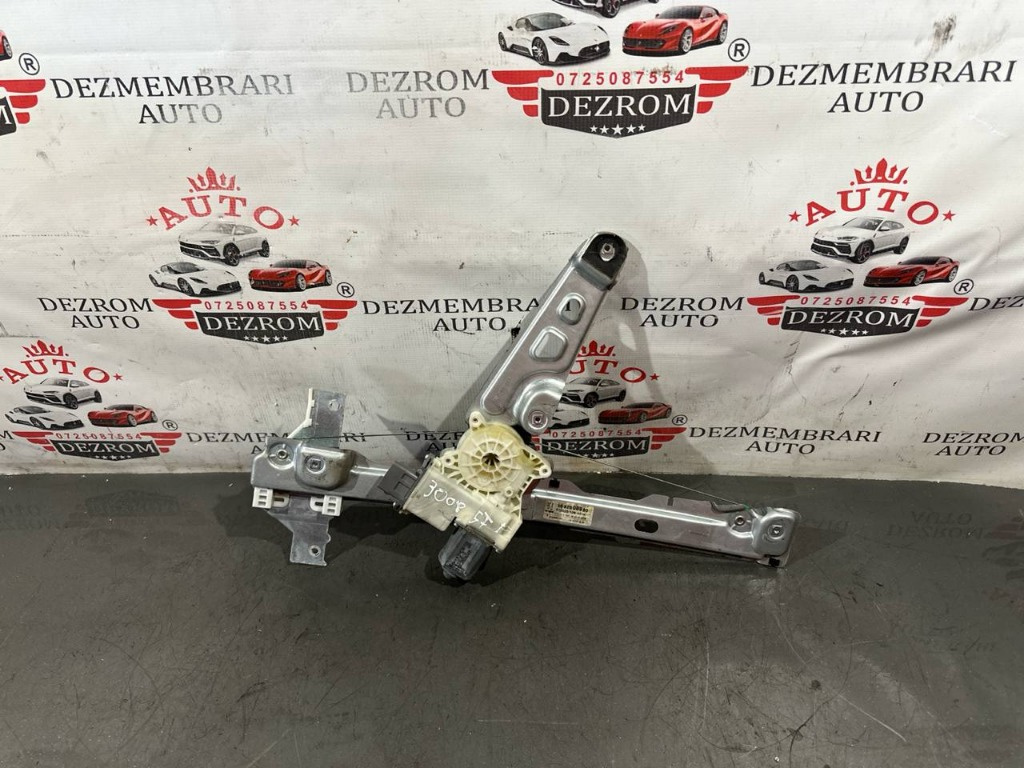 Macara geam stanga fata 9682808980 Peugeot 5008 I (0U_, 0E_) 1.6 16V 156 cai