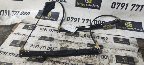 Macara geam stanga fata Audi A4 2.0 TDI cod motor CJC an 2012 cod 8K0837461A