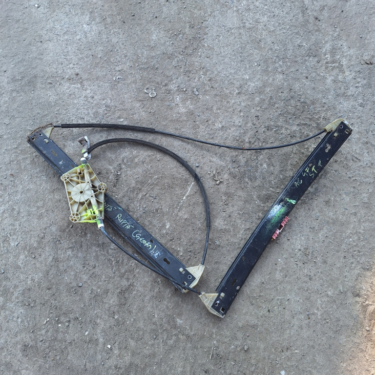 Macara Geam Stanga,fata Audi A6 (4F, C6) 2004 - 2011