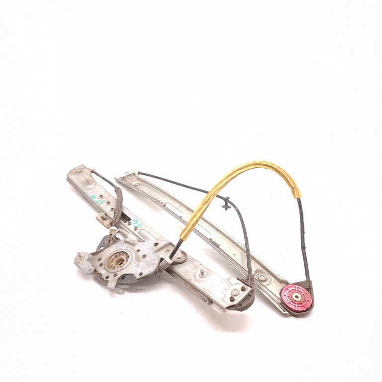 Macara Geam Stanga Fata Bmw 3 (E46) 1998-2007 Electrica 8196037 Brose