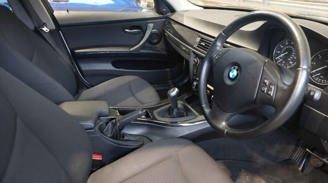 Macara geam stanga fata BMW E90 2011 limuzina 2.0i N43B20B