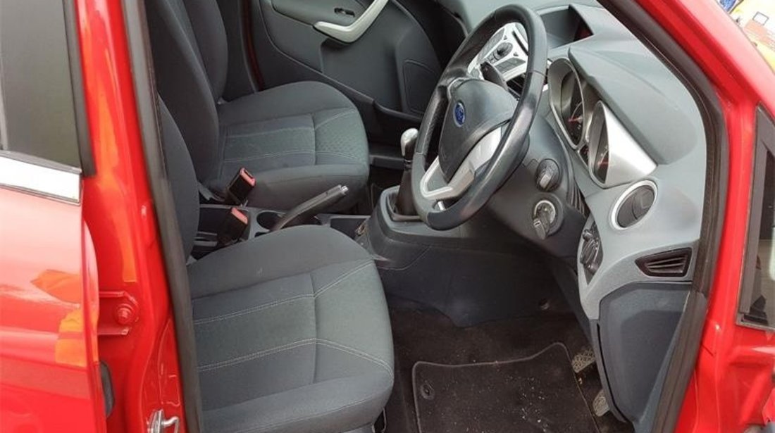 Macara geam stanga fata Ford Fiesta Mk6 2011 hatchback 1.4