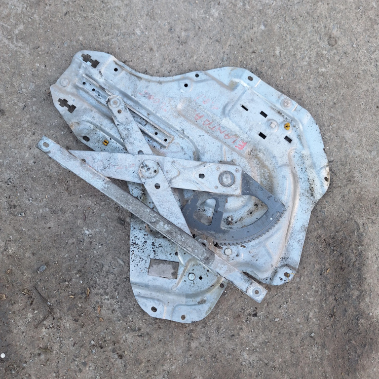 Macara Geam Stanga Fata Hyundai Elantra (Xd) 2000-2006 Manuala 8348020052