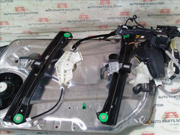 Macara geam stanga fata MERCEDES E CLASS an fabr. 2014