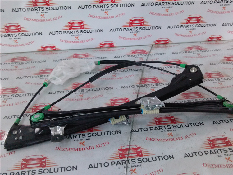 Macara geam stanga fata VOLKSWAGEN GOLF 5