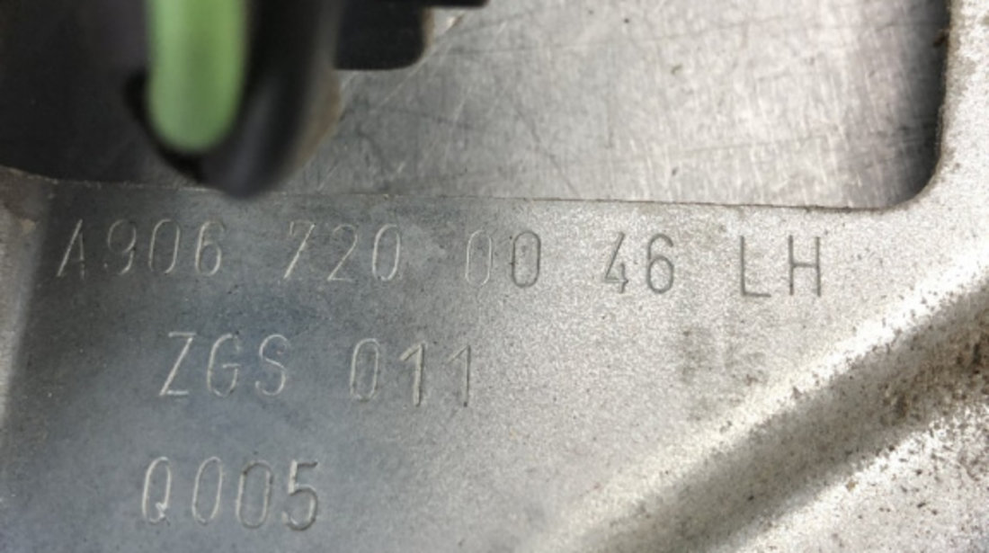 Macara geam stanga fata VW Crafter 2.5 TDI Manual, 136hp sedan 2008 (A9067200046 L H)