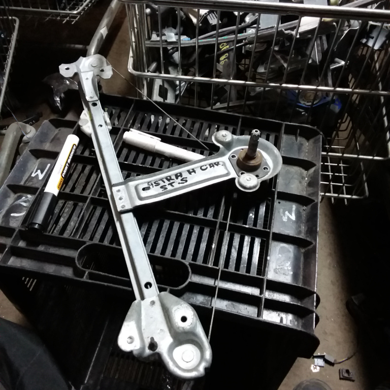 Macara Geam Stanga,Manuala,4 Portiere,spate Opel ASTRA H 2004 - 2012