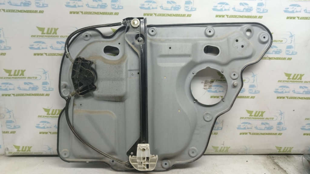 Macara geam stanga spate 1t0839729k Volkswagen VW Touran [facelift] [2006 - 2010] 2.0 TDI BMM