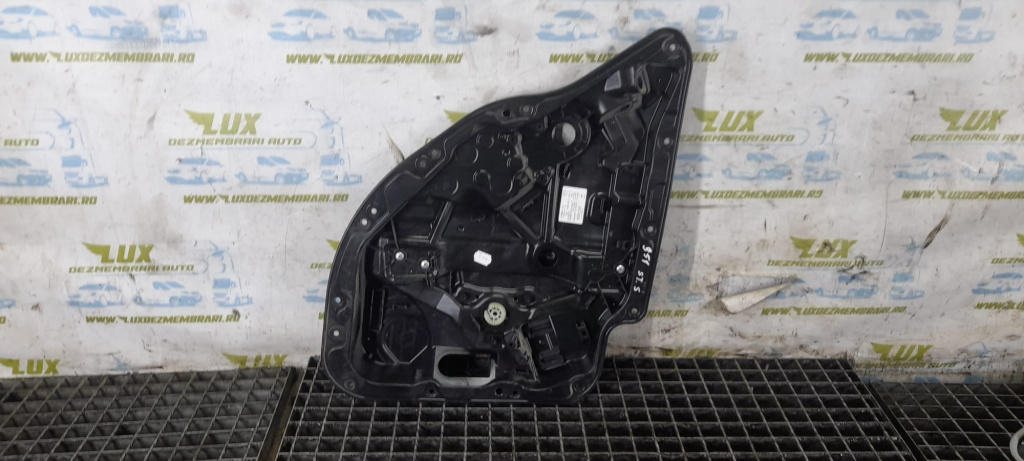 Macara geam stanga spate A2057300179 Mercedes-Benz C-Class W205/S205/C205 [2014 - 2018] 2.2 cdi om651921
