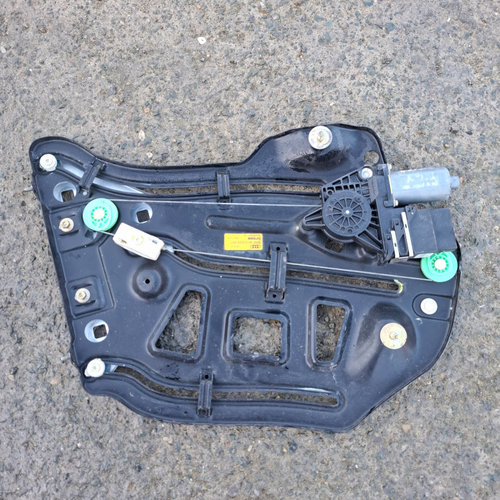 Macara Geam Stanga Spate Audi A4 Cabriolet (8H, B6, B7) 2002-2009 2 Portiere Electrica 8H0839397, 83...