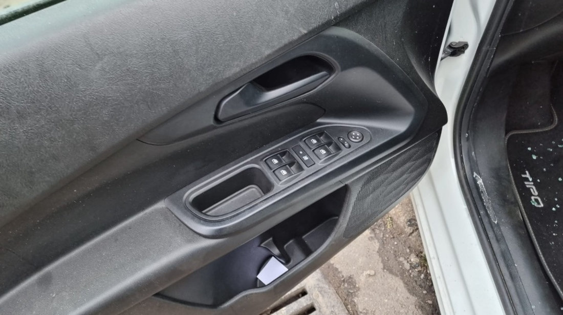 Macara geam stanga spate Fiat Tipo 2020 sedan/berlina 1.4 benzina