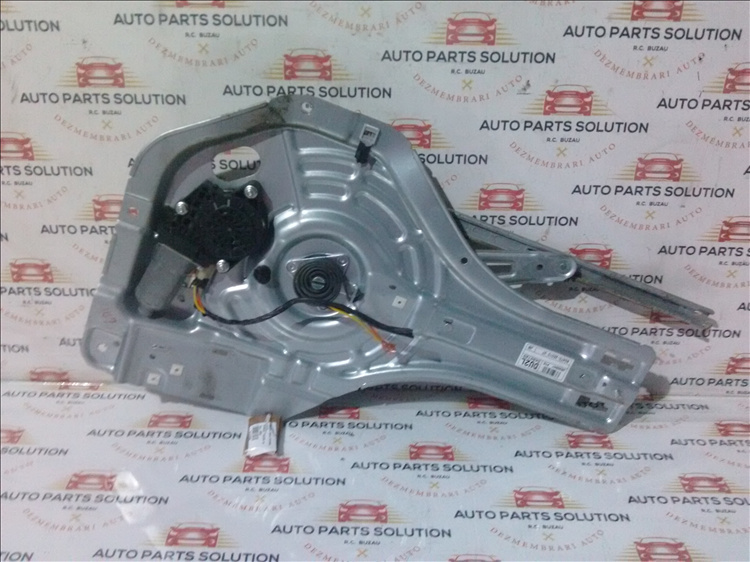 Macara geam stanga spate HYUNDAI TUCSON an fabr.2008