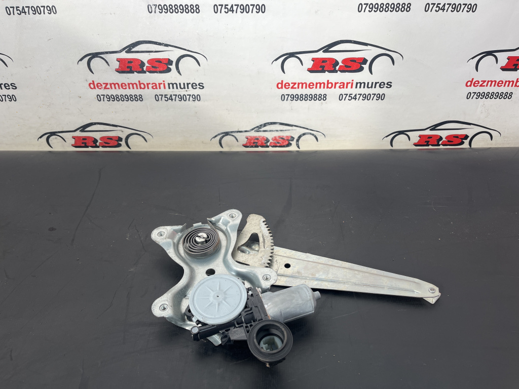 Macara geam stanga spate Lexus RX 400h Executive sedan 2007 (8572058010)