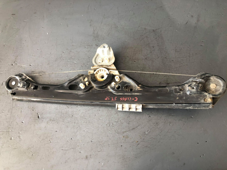Macara geam stanga spate mercedes c-class w203