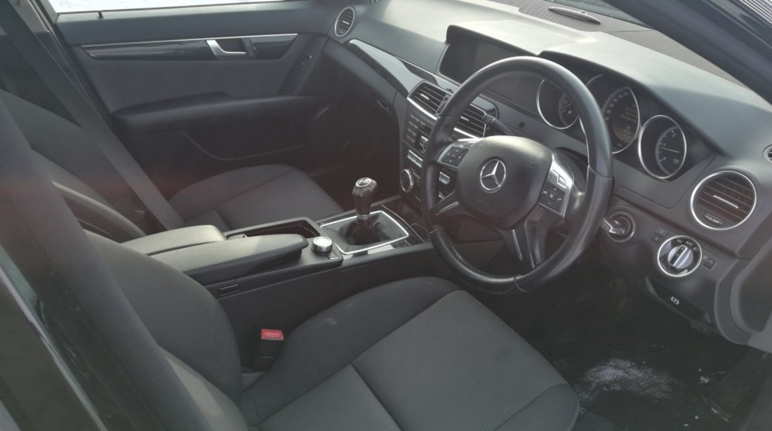 Macara geam stanga spate Mercedes C-CLASS W204 2011 c220 cdi w204 Facelift c220 cdi