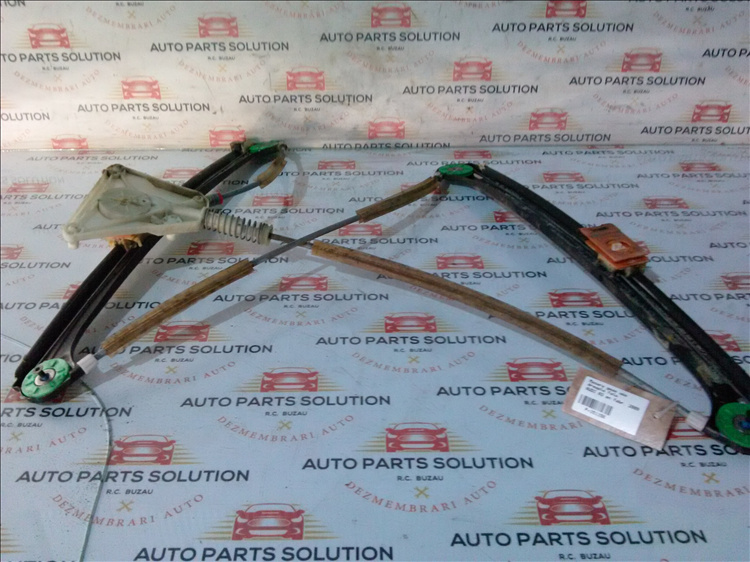 Macara geam usa dreapta fata AUDI A3 an fabr. 2009