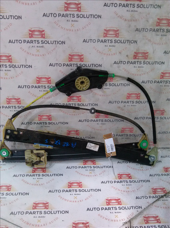 Macara geam usa dreapta fata AUDI A4 B8
