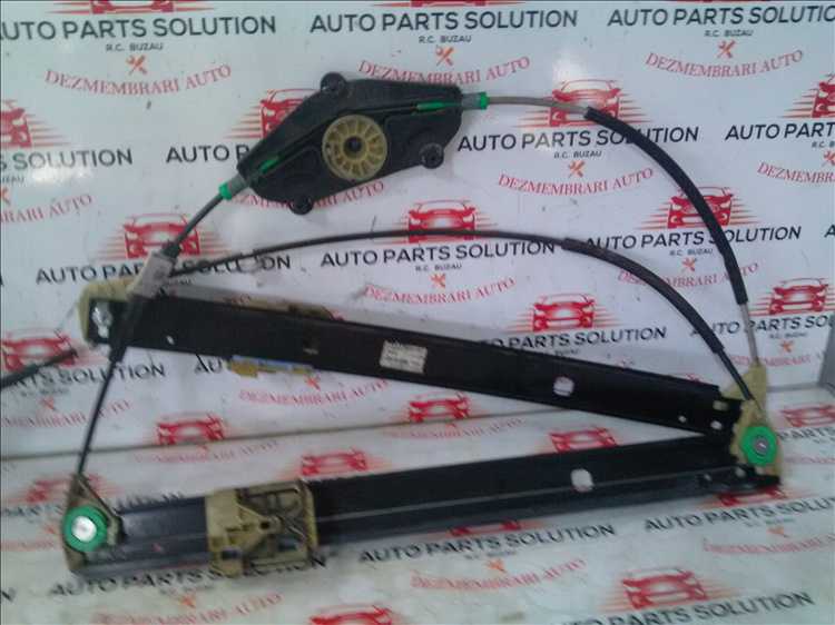 Macara geam usa dreapta fata AUDI Q5 an fabr. 2012