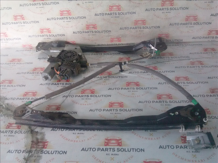 Macara geam usa dreapta fata FORD FOCUS 1