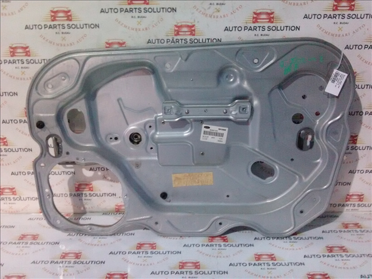 Macara geam usa dreapta fata FORD FOCUS 2 an fabr.2009
