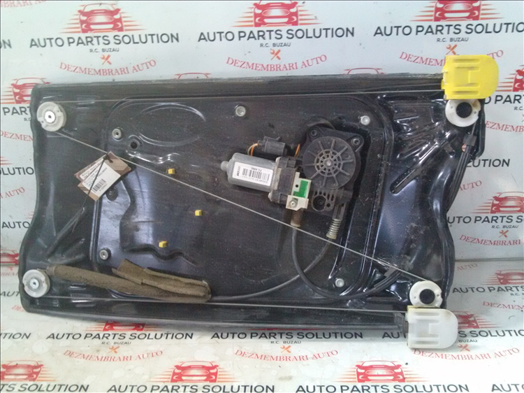 Macara geam usa dreapta fata LAND ROVER FREELANDER 2