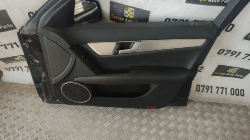 Macara geam usa dreapta fata Mercedes C-Klass W204 2.2 CDI 170Cp/125 kW,cod motor OM651911 ,an 2013
