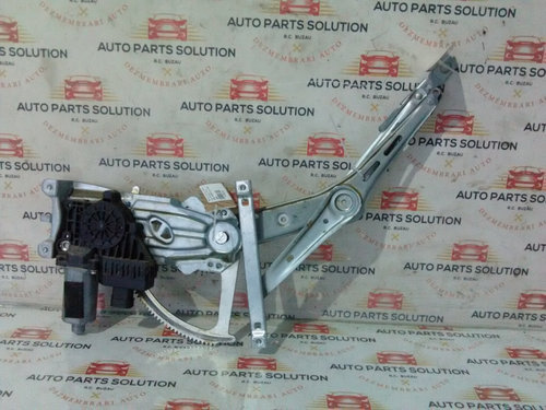 Macara geam usa dreapta fata OPEL ASTRA H an fabr. 2009
