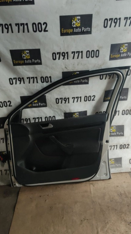Macara geam usa dreapta fata Vw Golf 6 1.4 TSI 122 Cp/90 KW cod motor CAX ,transmisie manuala, an 20...