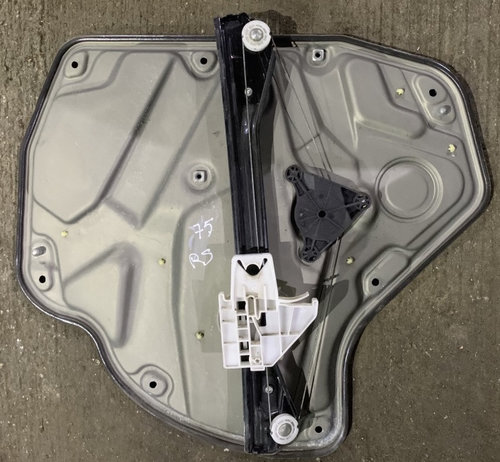 Macara geam usa dreapta spate cu suport geam rupt Skoda Octavia 2 [2004 - 2008] Combi wagon 5-usi 1....