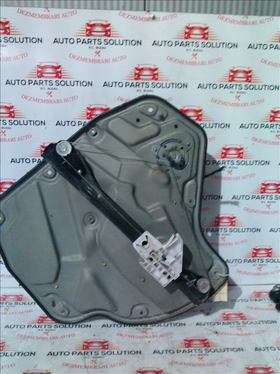 Macara geam usa dreapta spate SKODA OCTAVIA 2