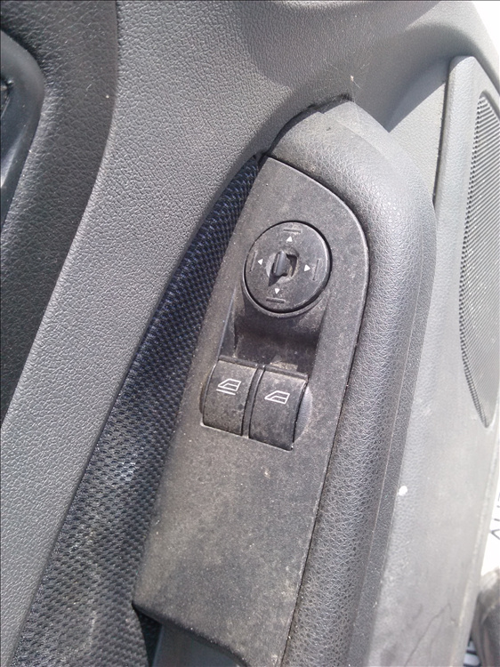 Macara geam usa stanga fata FORD FOCUS 2 an fabr. 2006