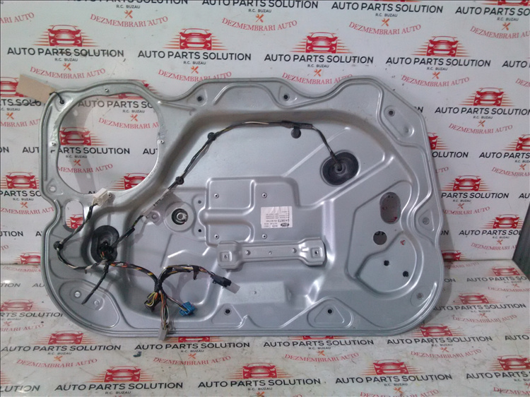 Macara geam usa stanga fata FORD FOCUS 2