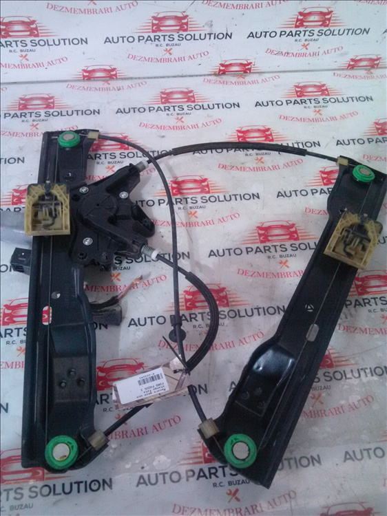 Macara geam usa stanga fata FORD FOCUS 3