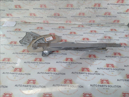 Macara geam usa stanga fata RENAULT GRAND SCENIC an fabr.2011