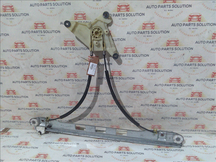 Macara geam usa stanga fata RENAULT MASTER an fabr.2013