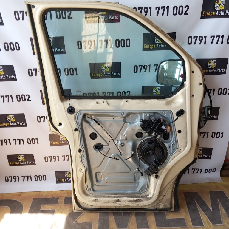 Macara geam usa stanga fata Volkswagen Caravelle Multivan 2.5 TDI 2008