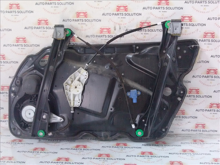 Macara geam usa stanga fata VW PASSAT B 6
