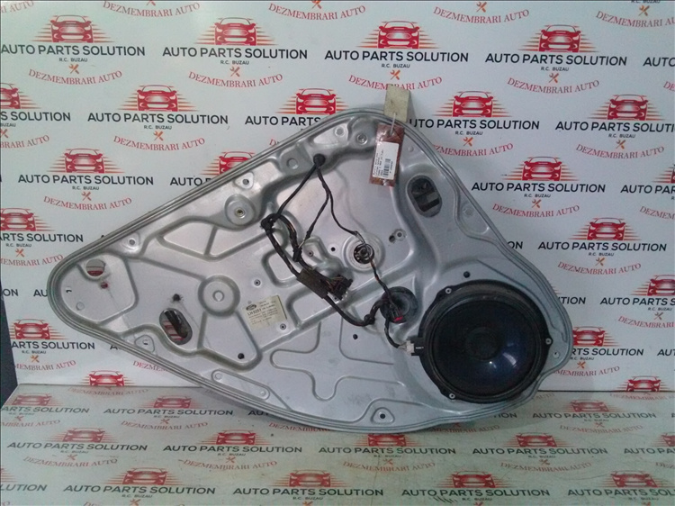 Macara geam usa stanga spate FORD C MAX an fabr. 2008
