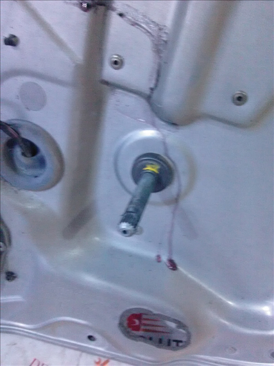 Macara geam usa stanga spate FORD FOCUS 2 an fabr. 2009