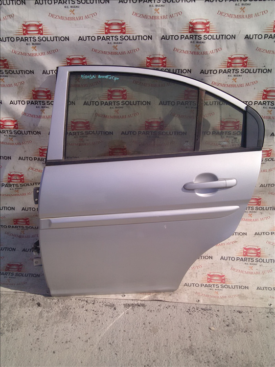 Macara geam usa stanga spate HYUNDAI ACCENT an fabr. 2008